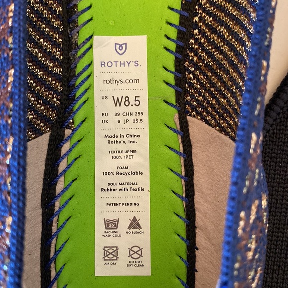 Size 8.5 Rothy’s flats - Picture 6 of 7